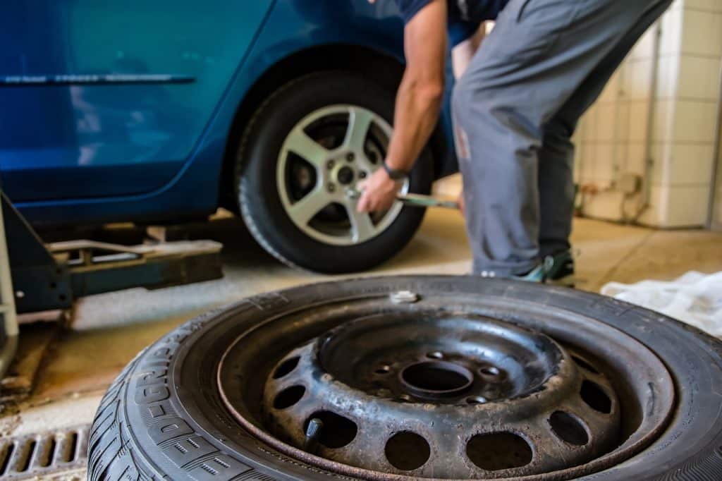 changer ses pneus auto